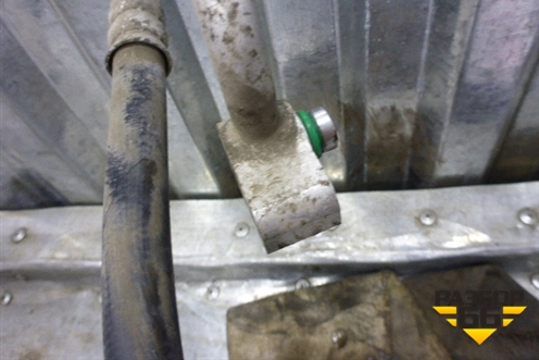 Трубка кондиционера (от компрессора к радиатору) для Hyundai Elantra 3 (XD) с 2000-2010г (Элантра)