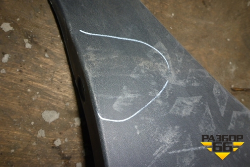 Накладка на порог наружная правая (877522S000) для Hyundai ix 35 с 2010г (Ай икс 35)