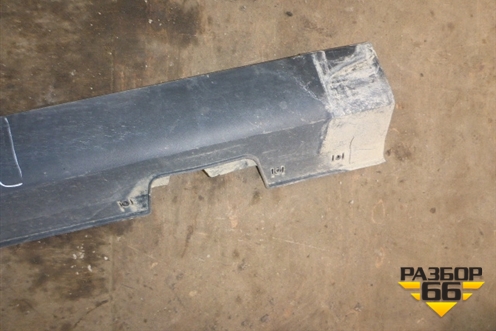 Накладка на порог наружная правая (877522S000) для Hyundai ix 35 с 2010г (Ай икс 35)