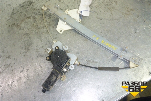Стеклоподъёмник электрический задний левый для Hyundai Sonata-5 с 2001г (Соната)