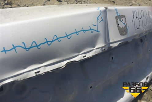 Крышка багажника (692003N500) для Hyundai Equus с 2010г (Экус)