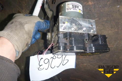 Блок ABS (589204L100) для Hyundai Solaris с 2010-2016г (Солярис)
