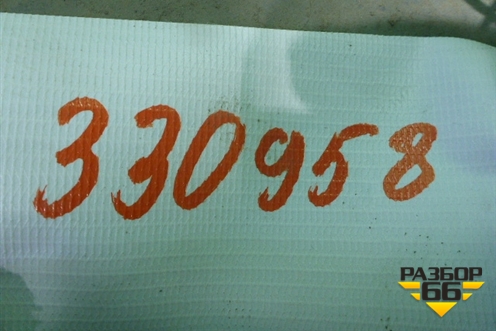 Пыльник заднего бампера центральный (5839830030) для Toyota Camry V50 с 2011-2018г (Камри)