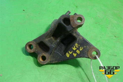 Кронштейн двигателя правый (1.6л G4FC) для Hyundai Elantra 4 (HD) с 2006-2011г (Элантра)