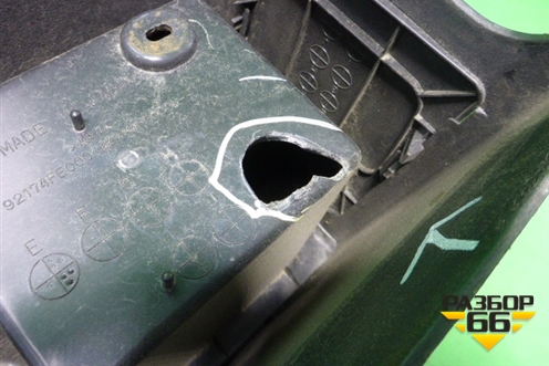 Подлокотник (правый руль) (92132FE000) для Subaru Impreza (GG-GD) с 2000-2007г (Импреза)