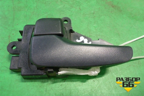 Ручка внутренняя двери передней левой (5716A179XA) для Mitsubishi Lancer-X с 2007г (Лансер)