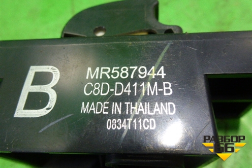 Кнопка стеклоподъёмника (MR587944) для Mitsubishi Lancer-X с 2007г (Лансер)