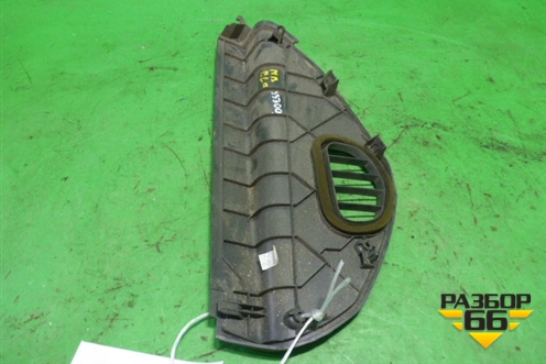 Накладка на торпедо  (Левая боковая) (A9406802706) для Mercedes Benz TRUCK Axor 2 с 2004г (Аксор)