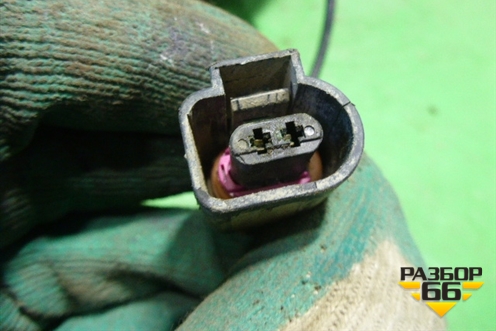 Суппорт передний правый для Volkswagen Touareg c 2002-2010г (Туарег)