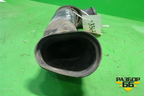 Воздухозаборник воздушного фильтра (7L6129752A) для Volkswagen Touareg c 2002-2010г (Туарег)