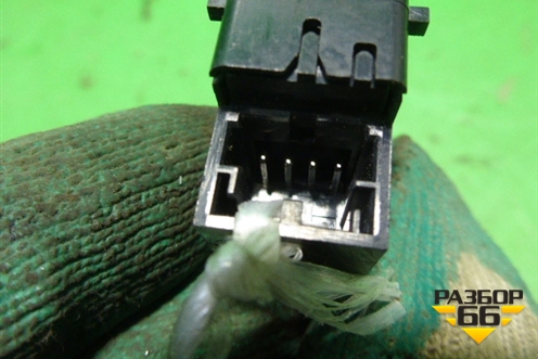 Кнопка центрального замка (7L6962125) для Volkswagen Touareg c 2002-2010г (Туарег)