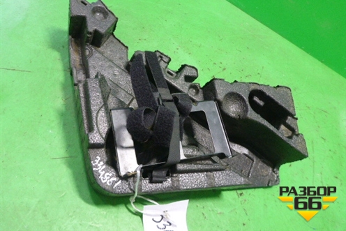 Ящик инструментальный в багажник (7L0012112) для Volkswagen Touareg c 2002-2010г (Туарег)