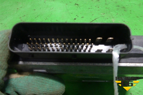 Блок управления раздаточной коробкой (0AD927755K) для Volkswagen Touareg c 2002-2010г (Туарег)