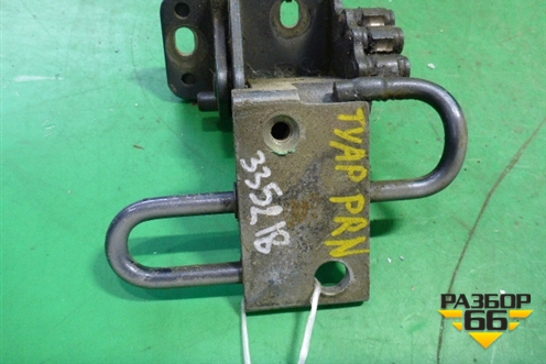 Петля двери передней правой нижняя (7L0831412) для Volkswagen Touareg c 2002-2010г (Туарег)