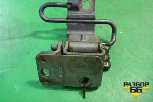 Петля двери передней правой нижняя (7L0831412) для Volkswagen Touareg c 2002-2010г (Туарег)