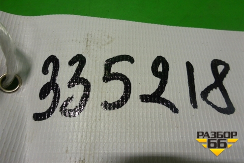 Петля двери передней правой нижняя (7L0831412) для Volkswagen Touareg c 2002-2010г (Туарег)