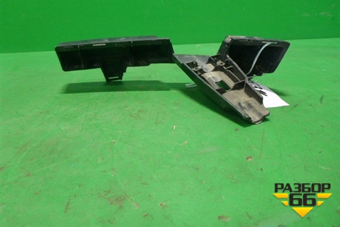 Кронштейн переднего бампера правый (под фару) (CK5217C862AA) для Land Rover Range Rover 4 с 2013-2022г (Вог)