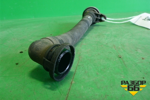 Горловина залива масла  (A4570101364) для Mercedes Benz TRUCK Axor 2 с 2004г (Аксор)