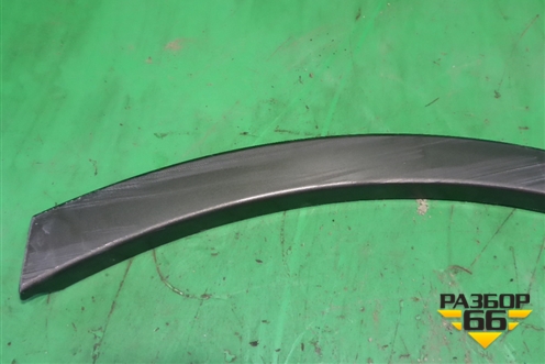 Накладка заднего крыла левого (4M0853817) для Audi Q7 c 2015г (Ку 7)