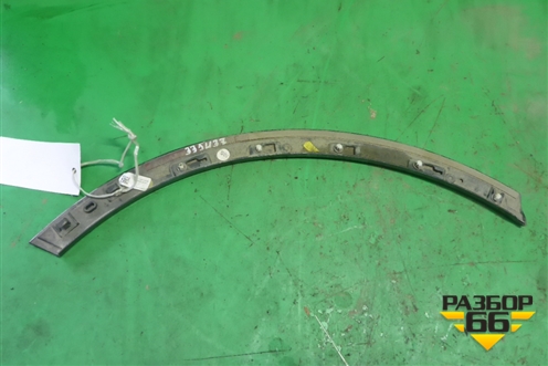 Накладка заднего крыла левого (4M0853817) для Audi Q7 c 2015г (Ку 7)