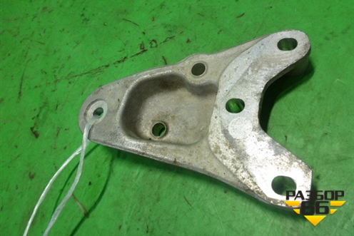 Кронштейн двигателя правый (1.2л CGP) (6Q0199185S) для Skoda Fabia с 2007-2014г (Фабия)