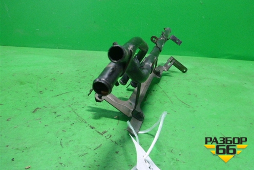 Трубки системы охлаждения (металлические 2.5л BAC) для Volkswagen Touareg c 2002-2010г (Туарег)