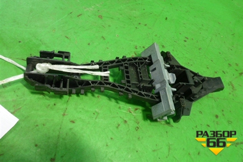 Кронштейн ручки наружной (задней левой) (BJ3224995CC) для Land Rover Range Rover Evoque с 2011-2018г (Евог)
