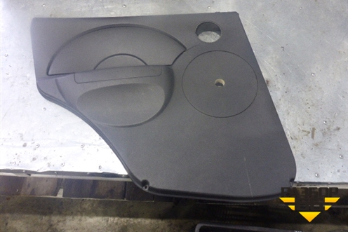 Обшивка двери задней левой под механику (5ти дверный хетчбэк) для Chevrolet Aveo (T200) с 2003-2008 (Авео Т200)