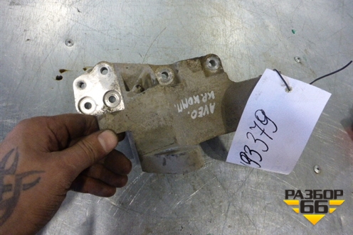 Кронштейн компрессора кондиционера для Chevrolet Aveo (T200) с 2003-2008 (Авео Т200)