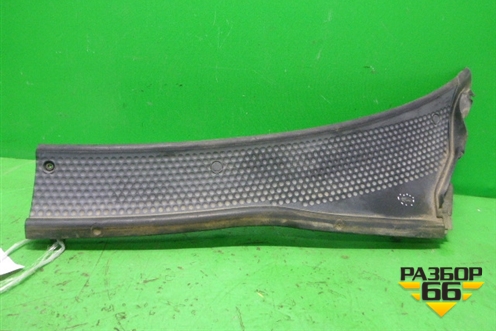 Решетка стеклоочистителей левая (правый руль) (1M51A02217BB) для Ford Focus 1 с 1998-2004г (Фокус)