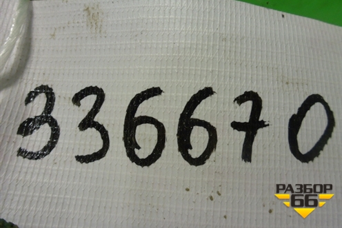 Обшивка стойки центральная верхняя правая (98ABA24582AYW) для Ford Focus 1 с 1998-2004г (Фокус)