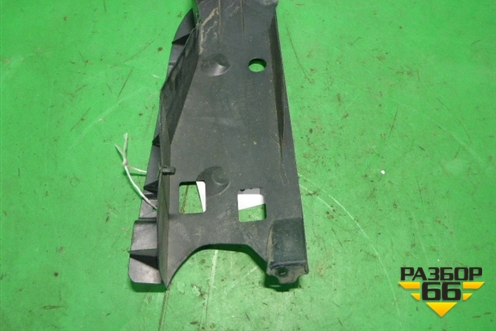 Пыльник заднего бампера правый (5872360070) для Toyota Land Cruiser (200) с 2008г (Ленд Крузер)