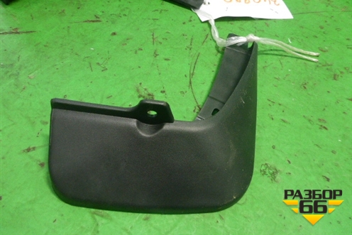 Брызговики задние комплект (новые) для Mazda Mazda 3 (BM) с 2013-2019г