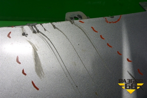 Накладка переднего бампера (4M0807733D) для Audi Q7 c 2015г (Ку 7)