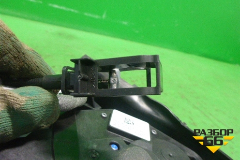 Замок двери задней правой (4 контакта) для Ford Focus 3 с 2011г (Фокус)