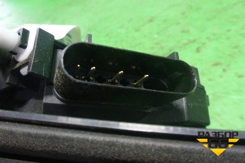 Замок двери задней правой (4 контакта) для Ford Focus 3 с 2011г (Фокус)