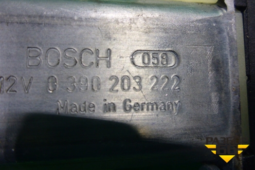 Моторчик регулировки сиденья (переднего правого) (0390203222) для Audi A8 с 2002-2010г (А8)