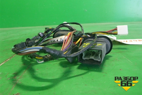 Проводка двери задней левой для Peugeot 4007 с 2008г
