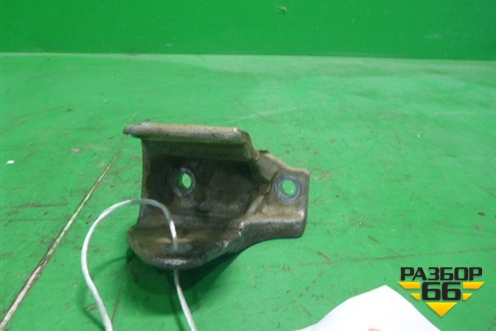 Кронштейн КПП задний (АКПП) для Peugeot 4007 с 2008г