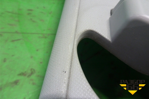 Обшивка стойки центральная верхняя правая (858412Y100) для Hyundai ix 35 с 2010г (Ай икс 35)