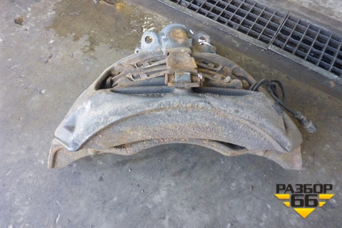 Суппорт передний левый (A9444207901) для Mercedes Benz TRUCK Axor 2 с 2004г (Аксор)