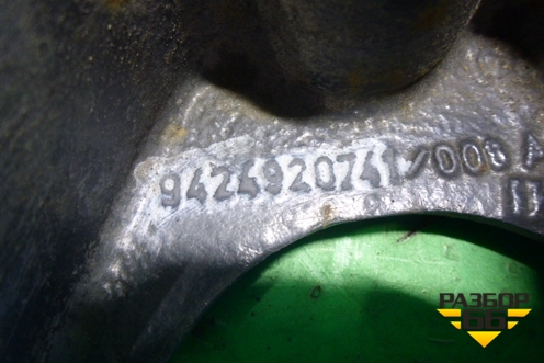 Кронштейн глушителя (основного к раме) (9424920741) для Mercedes Benz TRUCK Axor 2 с 2004г (Аксор)