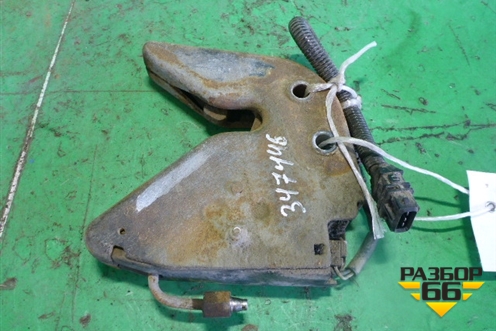 Замок кабины гидравлический (A9303100083) для Mercedes Benz TRUCK Axor 2 с 2004г (Аксор)