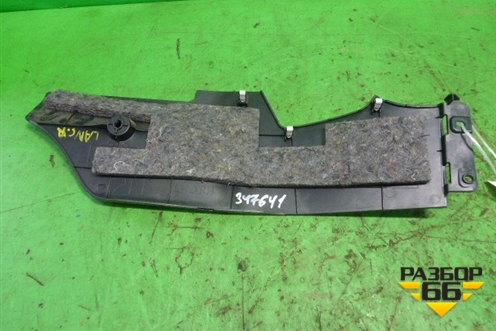 Накладка внутренняя (на консоль правая) (8011A211) для Mitsubishi Lancer-X с 2007г (Лансер)