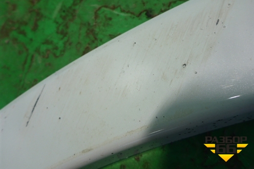 Накладка заднего крыла левого (4M0853817) для Audi Q7 c 2015г (Ку 7)