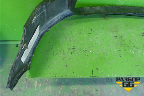 Бампер задний (верхняя часть после 2015г под парктроник) (7P6807421D) для Volkswagen Touareg с 2010-2018г (Туарег)