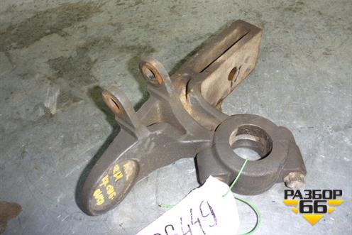 Кронштейн переднего стабилизатора  (левый) (9433234084) для Mercedes Benz TRUCK Axor 2 с 2004г (Аксор)