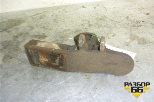 Кронштейн переднего стабилизатора  (левый) (9433234084) для Mercedes Benz TRUCK Axor 2 с 2004г (Аксор)