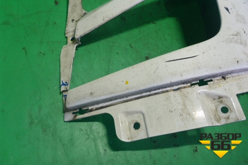 Рамка фары левой  (82076158) для Volvo TRUCK FM с 2001-2013г (ФМ)