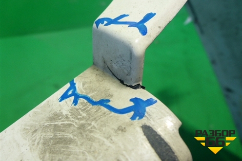 Рамка фары левой  (82076158) для Volvo TRUCK FM с 2001-2013г (ФМ)